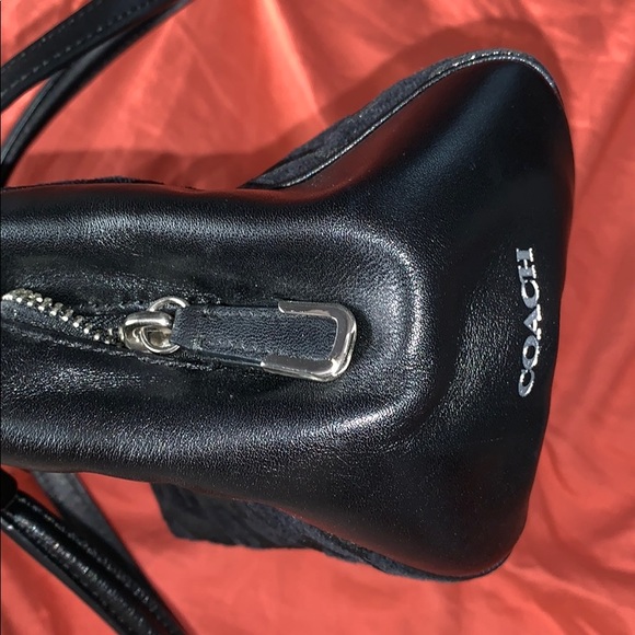 Coach Purse - Picture 5 of 6